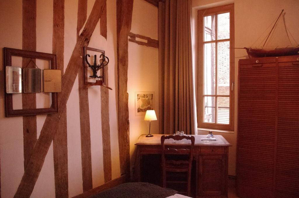 Home Saint Jacques Conches-en-Ouche Exterior photo